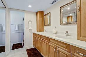 SE Cape Coral Pool Home With Boat Dock