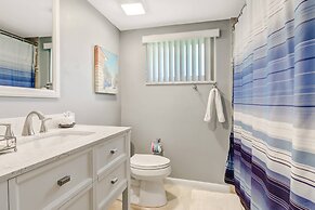 SE Cape Coral Pool Home With Boat Dock