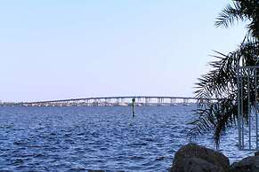 SE Cape Coral Pool Home With Boat Dock