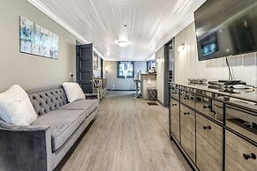 Beach Tree Hippie House