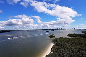 Lovers Key Resort 901