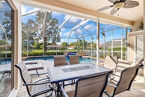 Cape Coral Pool Home With Boat Lift, Access to Gulf