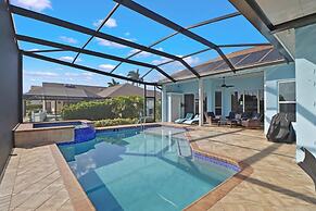 Cape Coral Pool Home With Boat Lift, Access to Gulf
