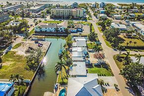 Fort Myers Couples Getaway