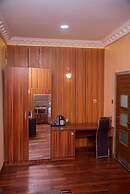 Mahogany Hotel and Suites