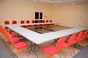 Mahogany Hotel and Suites