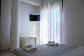 Horizon Apartments Platanias