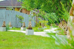 Villa Samalas Resort and Restaurant