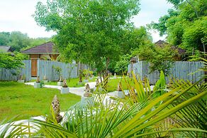 Villa Samalas Resort and Restaurant