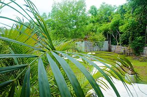 Villa Samalas Resort and Restaurant