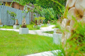 Villa Samalas Resort and Restaurant