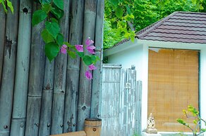 Villa Samalas Resort and Restaurant