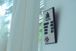 Villa Samalas Resort and Restaurant