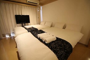 F apt 202 Mickey House SHIBUYA SHINJUKU