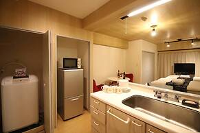 F apt 202 Mickey House SHIBUYA SHINJUKU