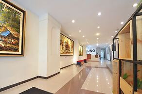Uno Hotel