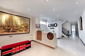 Uno Hotel