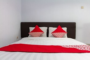 OYO 645 Griya Mas Syariah