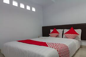 OYO 645 Griya Mas Syariah