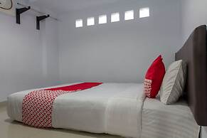 OYO 645 Griya Mas Syariah