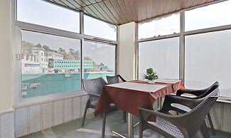 Treebo Mayur, Mall Road