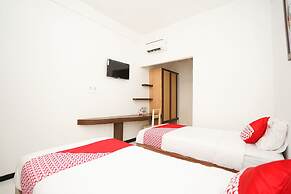 OYO 661 Galaxy Homestay