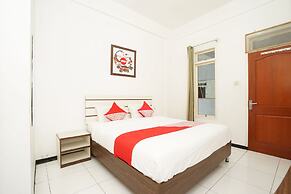 OYO 661 Galaxy Homestay