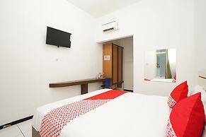 OYO 661 Galaxy Homestay