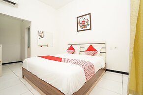 OYO 661 Galaxy Homestay