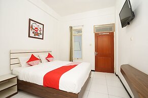 OYO 661 Galaxy Homestay