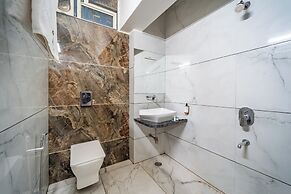 Treebo Kamal Regency