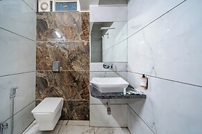 Treebo Kamal Regency