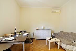 Historic Plaka Apartments