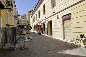 Historic Plaka Apartments