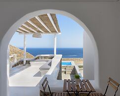 Mykonos Unique Villas by 2Doors