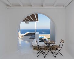 Mykonos Unique Villas by 2Doors