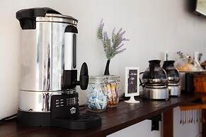 Sound Gallery House - Hostel