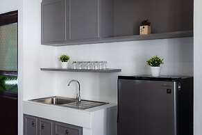 Sound Gallery House - Hostel