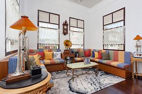 Sound Gallery House - Hostel