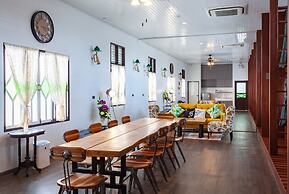 Sound Gallery House - Hostel