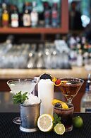 Avenzel Hotel & Convention Cibubur