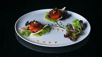 Avenzel Hotel & Convention Cibubur