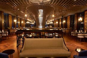 Avenzel Hotel & Convention Cibubur