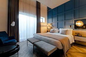 The Embassy Valletta Hotel