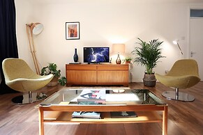 3 Beds 2 Baths Oxford Circus