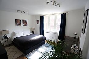3 Beds 2 Baths Oxford Circus
