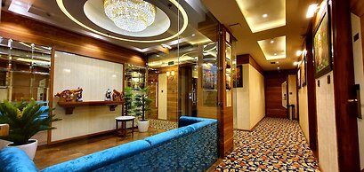 Hotel Makhan Residency