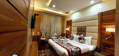 Hotel Makhan Residency