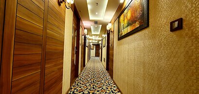 Hotel Makhan Residency