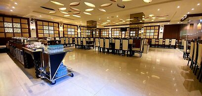 Hotel Makhan Residency